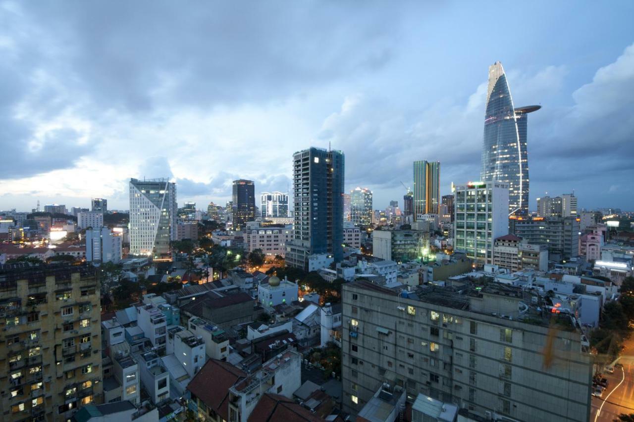Reddoorz Plus @ Dong Den Street Hotel Ho Chi Minh City Exterior photo